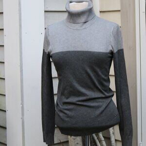 Calvin Klein Gray Colorblock Rayon Blend Turtleneck Sweater Sz SMALL